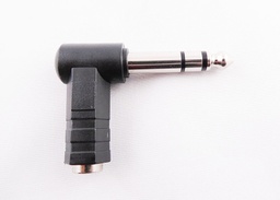 [8310] Winkel-Adapterstecker Stereo  gesteckt, 3,5mm-Buchse auf 6,35mm-Stecker