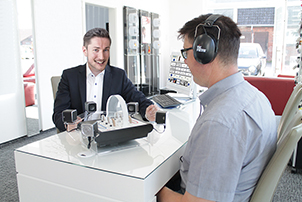 AUDECOM - bis zu drei Hörsysteme live vergleichen